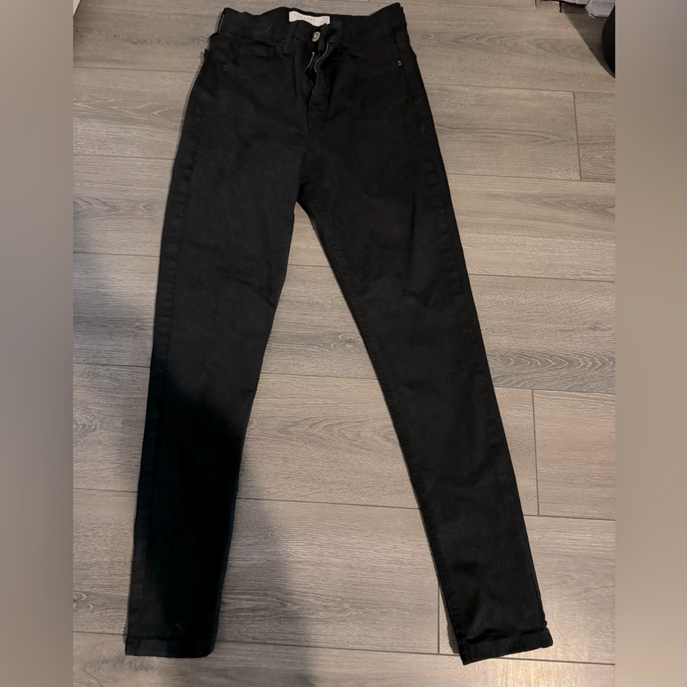 Women’s topshop Jamie style jeans. Size 26